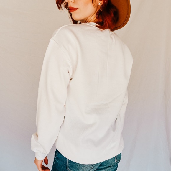 Graphic Sweatshirt SOLD OUT - Picture 6 of 7